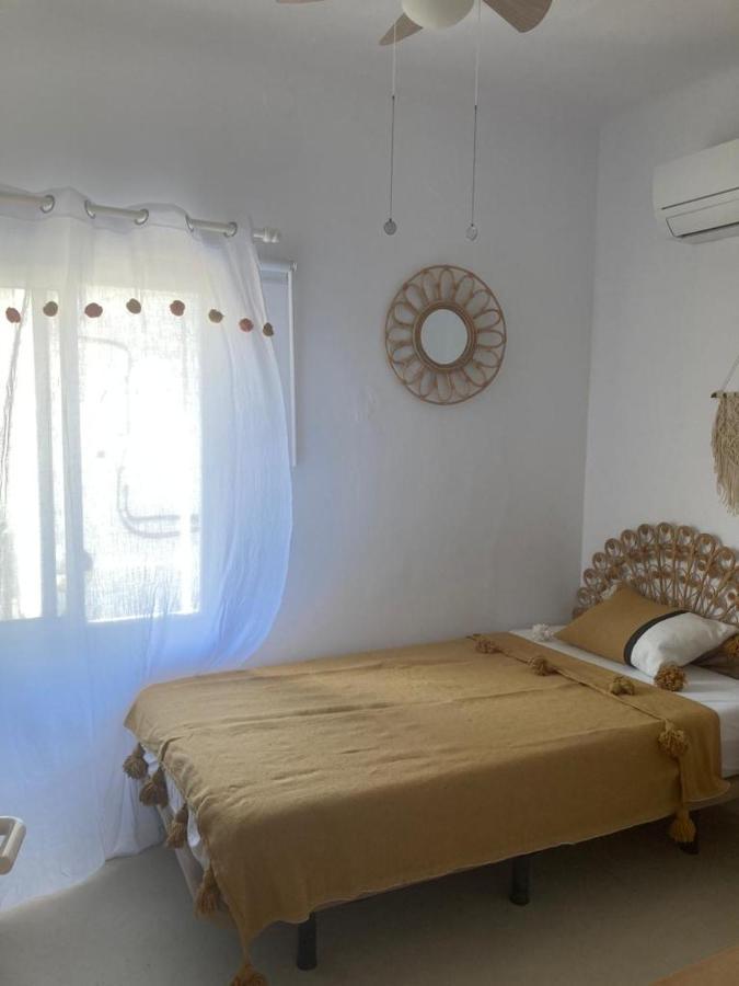 La Bohemia Del Rio Boutique Hotel - Adults Only Санта-Эулалия-дель-Рио Экстерьер фото
